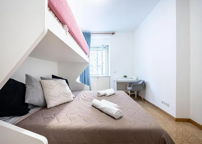 King Size Wifi Air Conditioning Tv50 10min Colosseo-trastevere * Roma