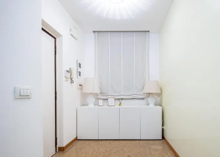 King Size Wifi Air Conditioning Tv50 10min Colosseo-trastevere Apartamento Roma